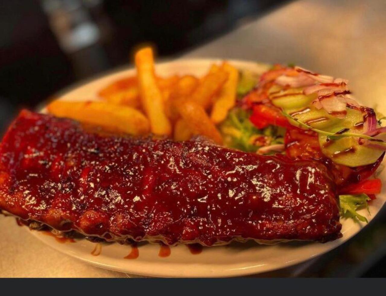 The Manor Inn Pub And Steakhouse, Fridaythorpe, Driffield York Exteriör bild